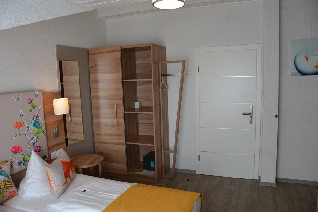 Alpina Hotel Rosenheim Bagian luar foto