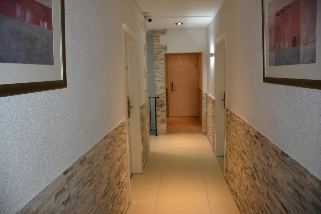 Alpina Hotel Rosenheim Bagian luar foto